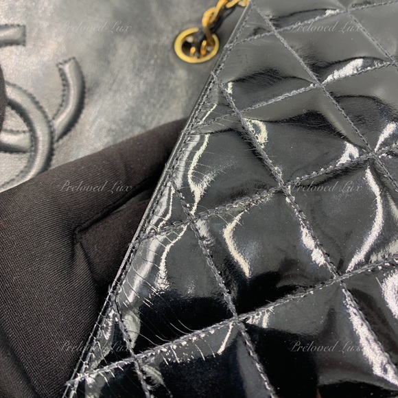 Authentic CHANEL Classic Mini Square Black Shoulder Bag Crossbody - GHW - Picture 8 of 17